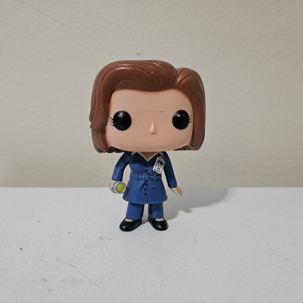 FUNKO POP! Television: The X-Files #184 Dana Scully Exclusive Vinyl Figure